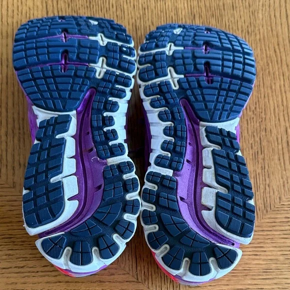 Women’s Brooks Ghost 9 size 10 - Picture 12 of 16